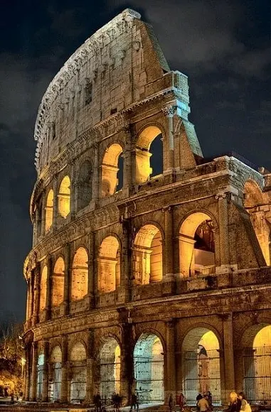 کلوسئوم در تور رم